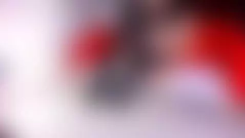 “Mis tacones susurran lo que mis labios aún no dicen.” by archiecollins