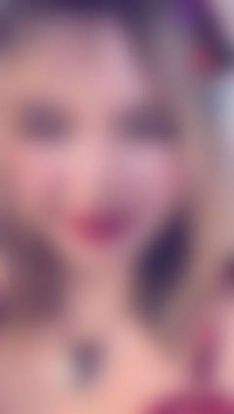 onlinee by julietapriv