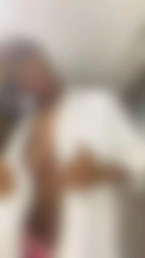 Watch Me Lose Control by adarasmit