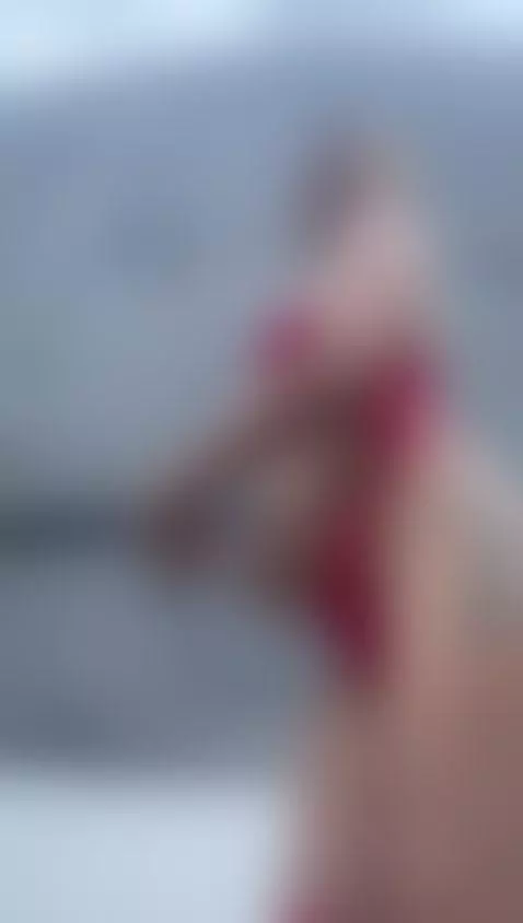 during break time... I'll wait for you in my living room by shantallvegga