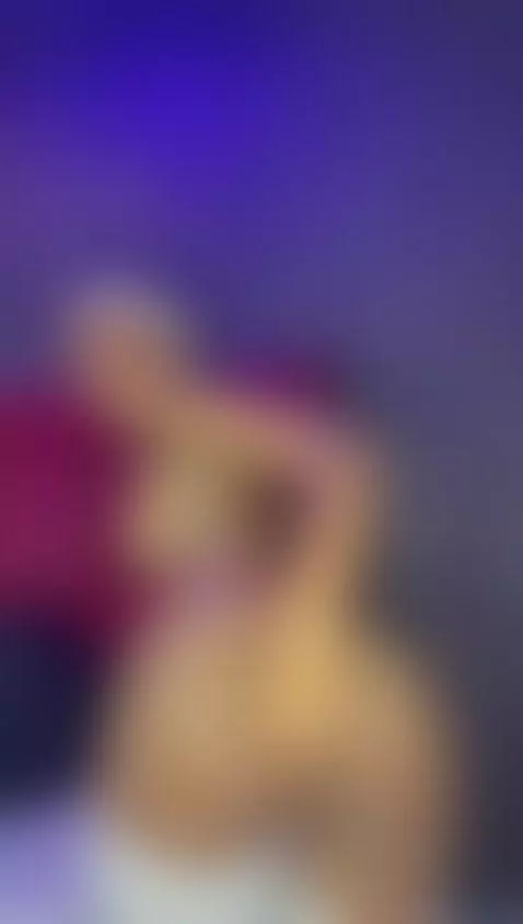 Today's plan, juice up my fuckmachine by annybrannd