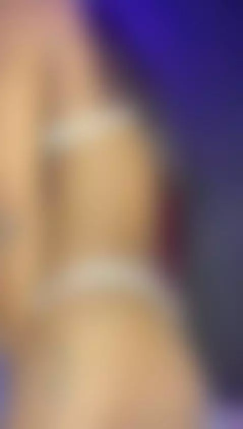 💦 Wet, wild, and waiting for you by annybrannd