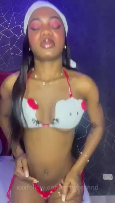 colombianacamsoda, ebony, latina by annybrannd