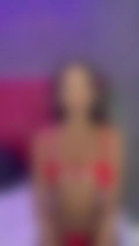 Tell me what you’d do if I whispered “come closer” 😈 by annybrannd