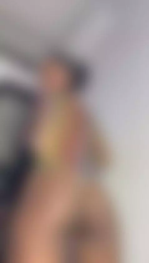 😈 I'm live... and my smile isn't the only naughty thing toni... by annybrannd