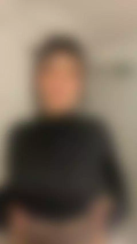 te gustaria que te salte? by culonadark