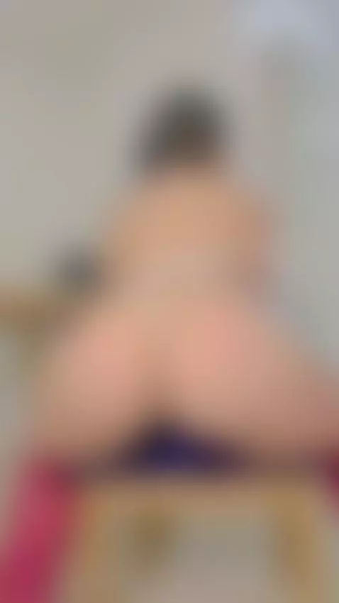 Let me give you a few laps 😻 https://onlyfans.com/nataliasaa... by natalia04