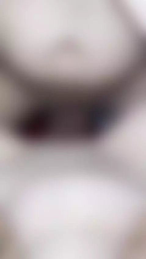 I can't stand the desire to fuck .... Link to my biography👀 by chelseabolton