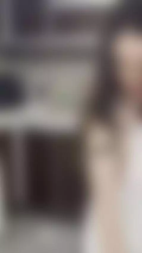 I have to confess that I like to fuck in the kitchen😳🔥 by chelseabolton