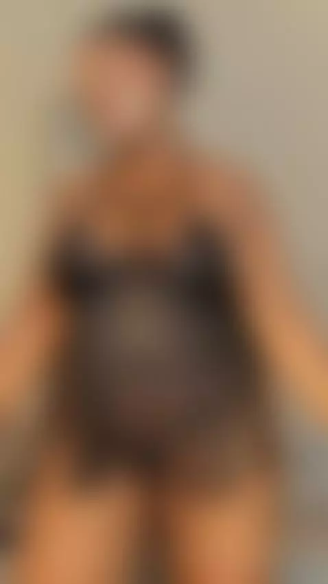 A slow, teasing dance… until I’m completely naked 😈 by kimberly-44