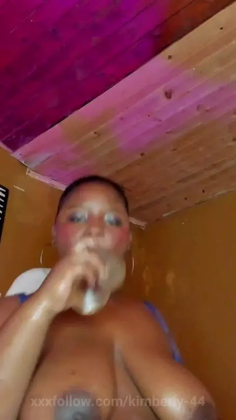 Horny blowjob craving your cum 💦👄 by kimberly-44