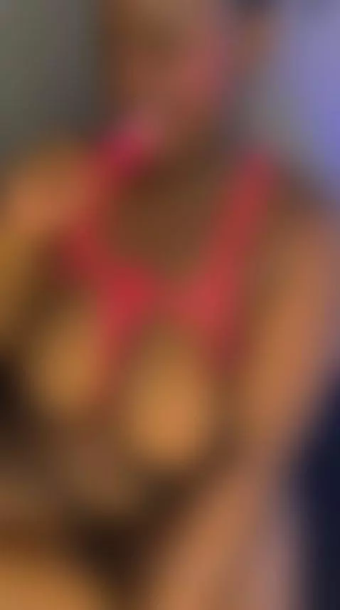 Anal plug wet with my saliva ready to go in 💦🔗🍑 by kimberly-44