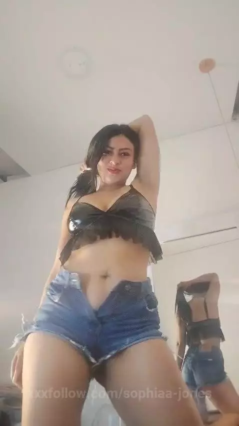 Hello, today is the start of the week. What better way to wa... by sophiaa-jones