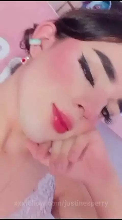 sweet girl by justinesperry