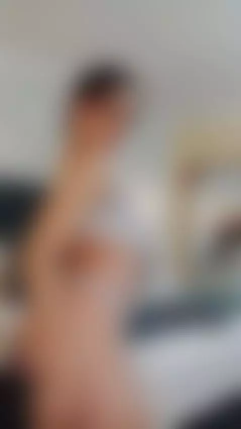 sweet horny body ! by justinesperry