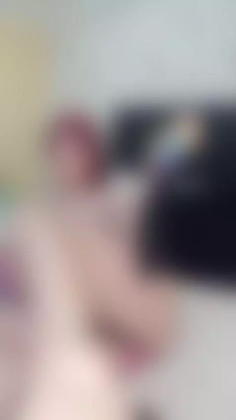 There are looks that reveal more than the hands. by justinesperry