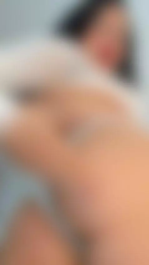 Come and whip me that makes me very hot by ashley-33