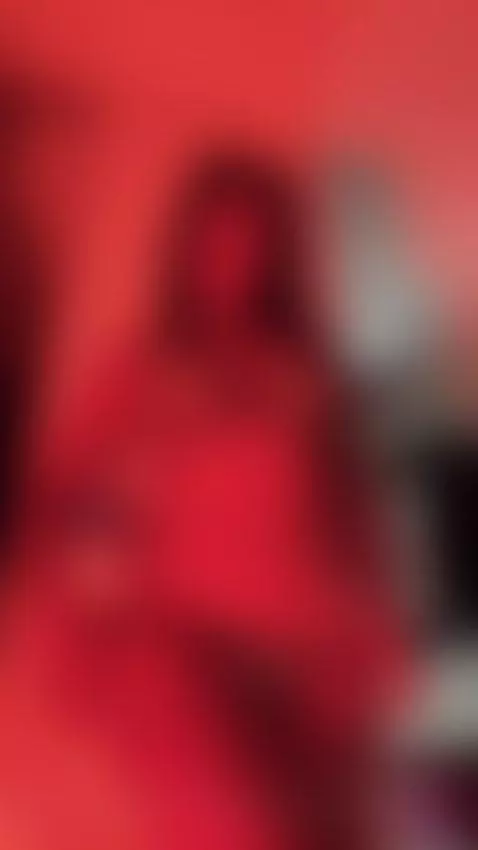 im play with my ass nad oil... by scartlettred