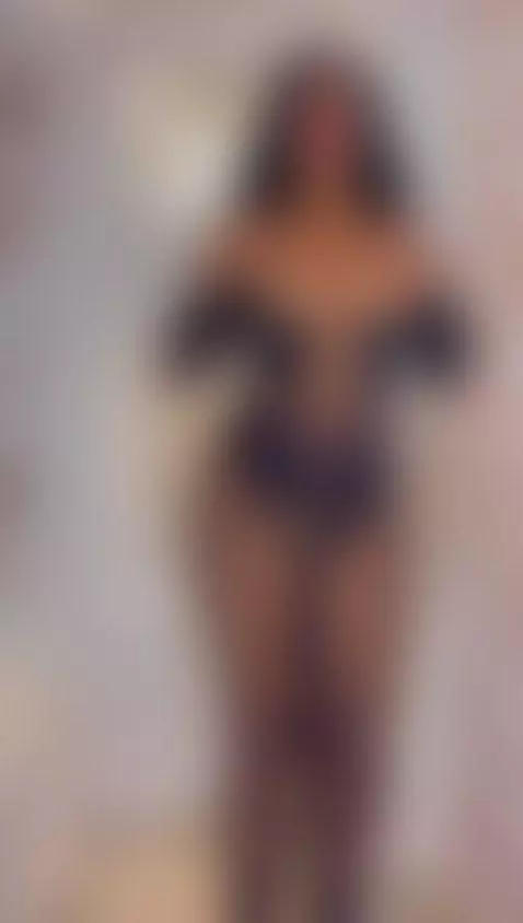 Wetter with every memory 💭💦 by nastassjacandy