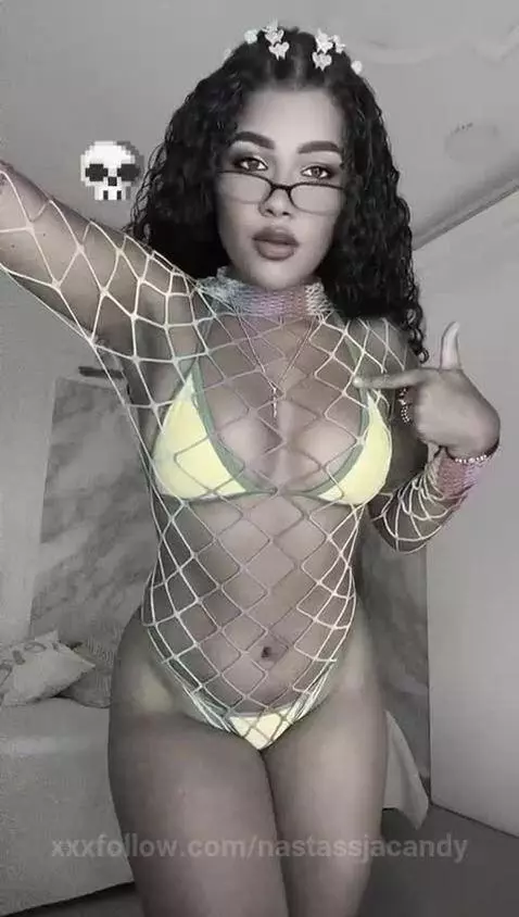 More passion in every look 👀🔥 by nastassjacandy