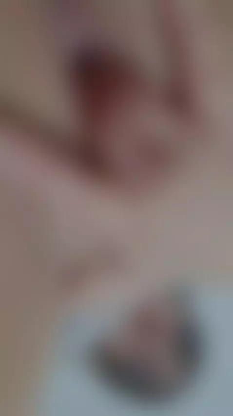 too tight by gabyy19