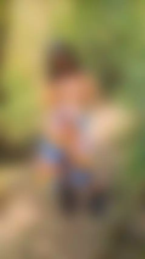 check out this asian hottie exposing herself in the woods by ashtokia