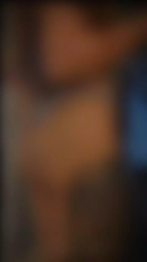 Undressing just for your eyes 😏 Come watch me strip all the ... by ashtokia