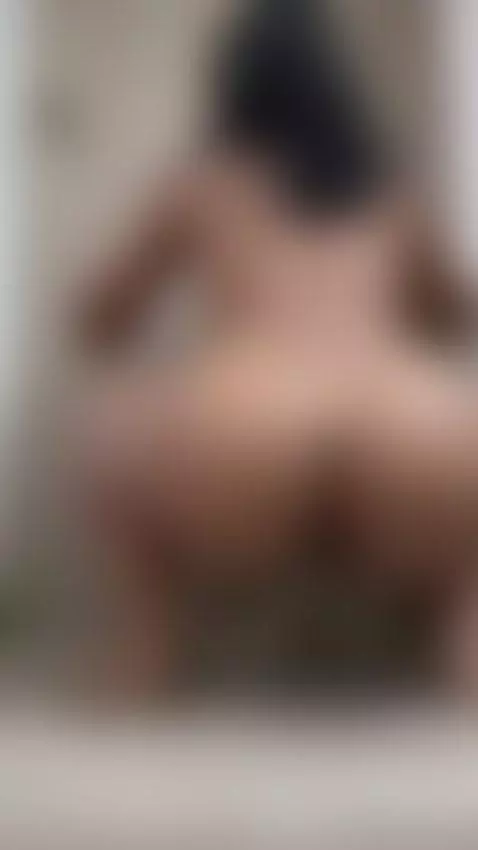 bigass by antoniaowens