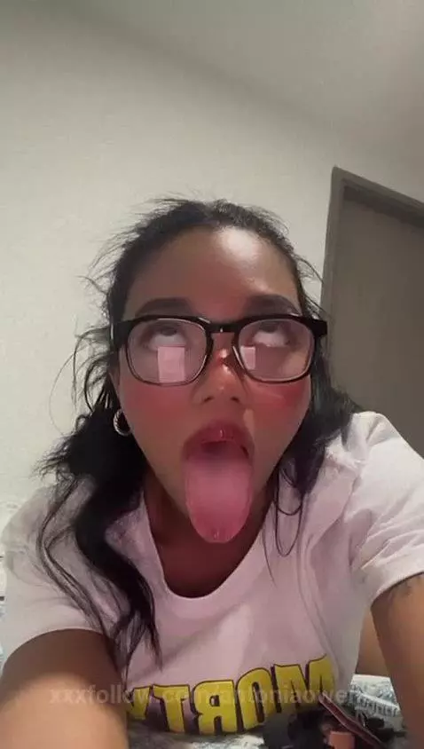 ahegao by antoniaowens