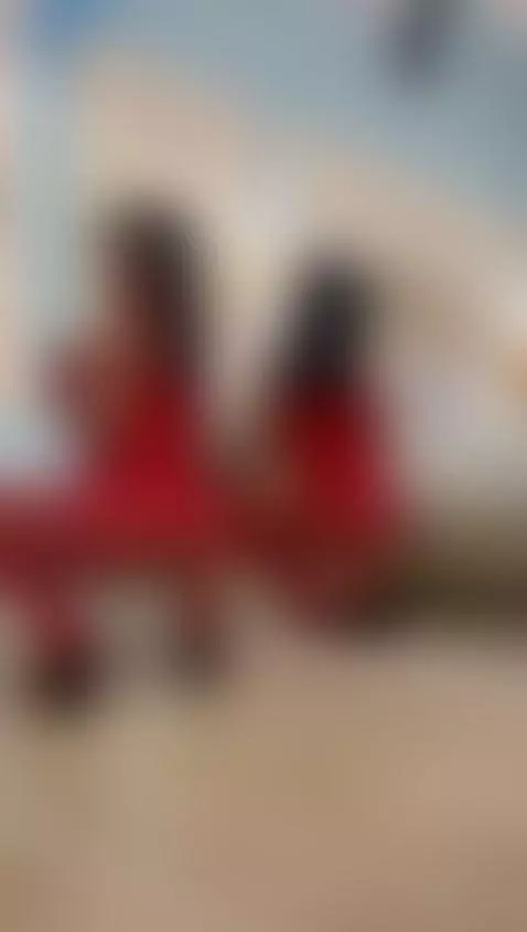 brunette by antoniaowens