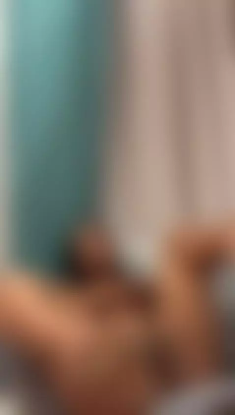 Not only my curves go crazy, my gaze also catches you by antoniaowens