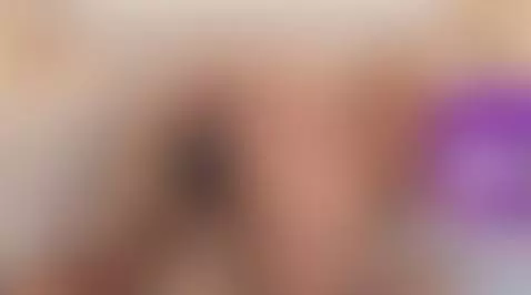 Hot girl here!! by kathymirrow