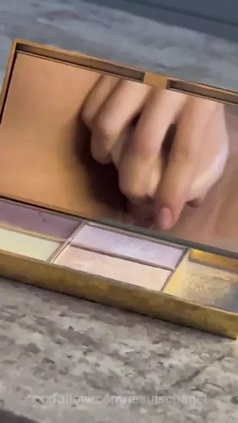 You’re pretending this isn’t affecting you… nice try! by jesuischanel