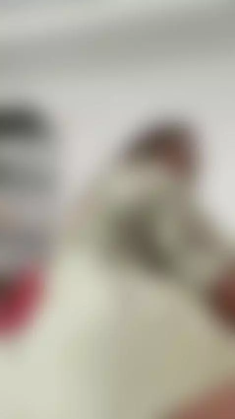 You can look, but don’t get too comfortable. by jesuischanel