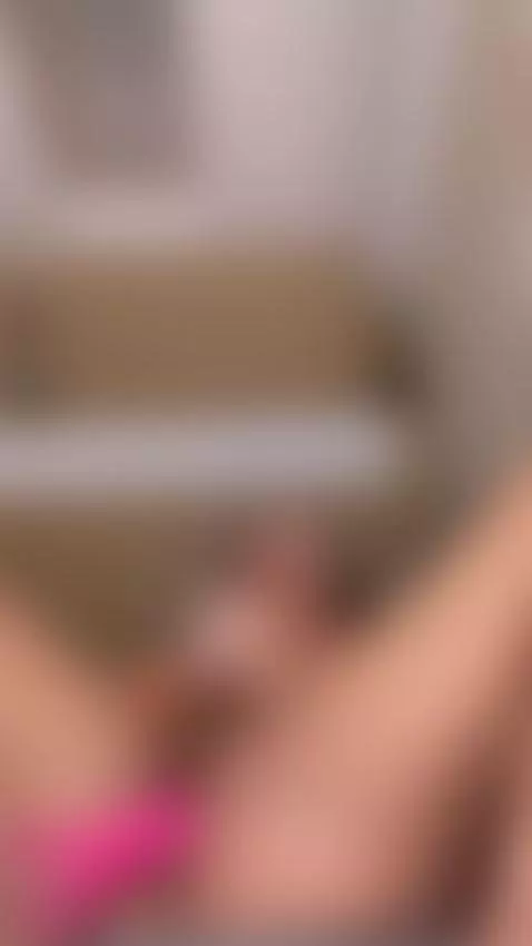 I love how you pretend to have self-control. by jesuischanel