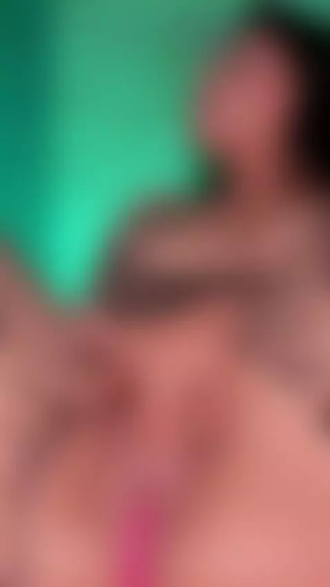 Touching my pussy thinking of you 🔥 by meganbrownss