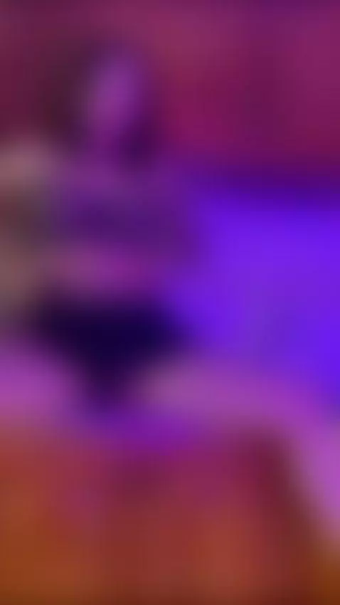 Horny in the kitchen, wet and ready for you 🔥👅 by meganbrownss