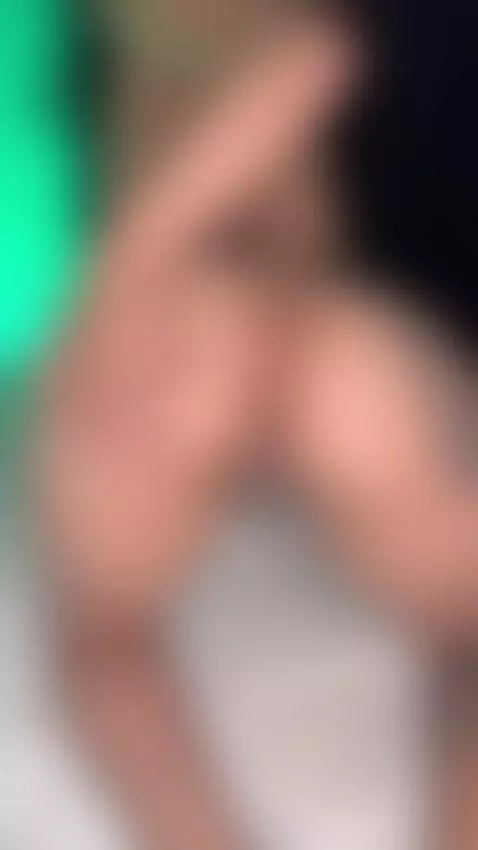 Look closely… I’m your next obsession 😼✨ by meganbrownss