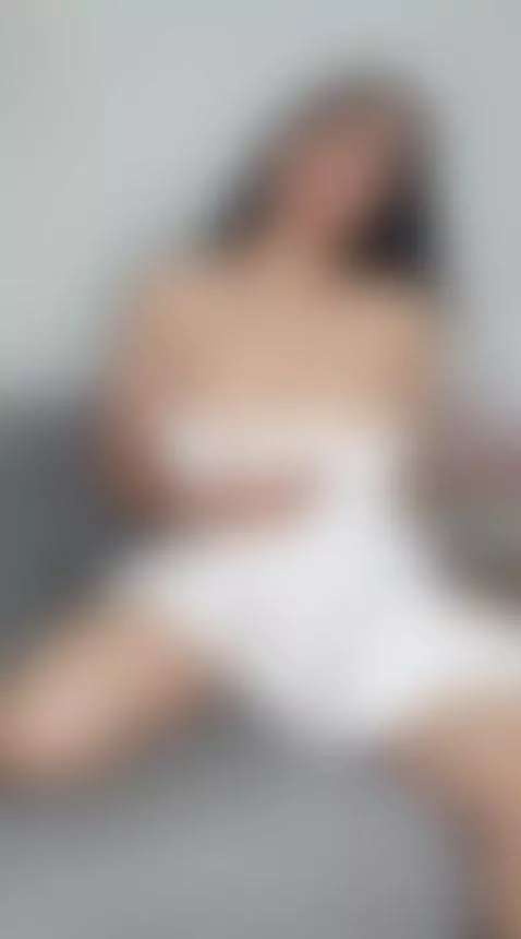 come and take off my shirt, I'll make you come so good you'l... by shainabetancur