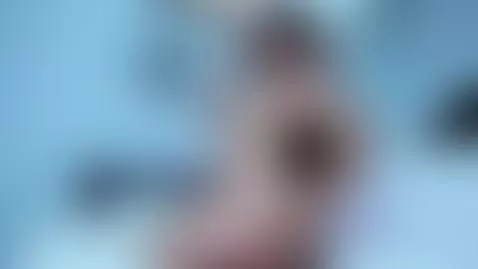 I like to touch my body with oil by shainabetancur