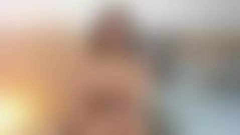 🔥 Active and energetic, who's connecting with me? by samantaagomez