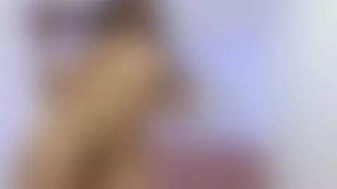 I love to seduce you with my tits🍒 🍑😈 by noa-rose1