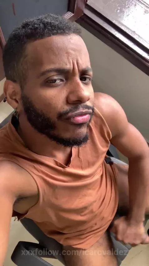 make that pullout game weak! by icarovaldez