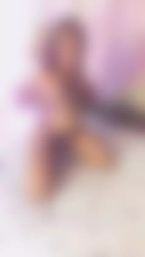 https://www.camsoda.com/tatiianalopez by tattibell