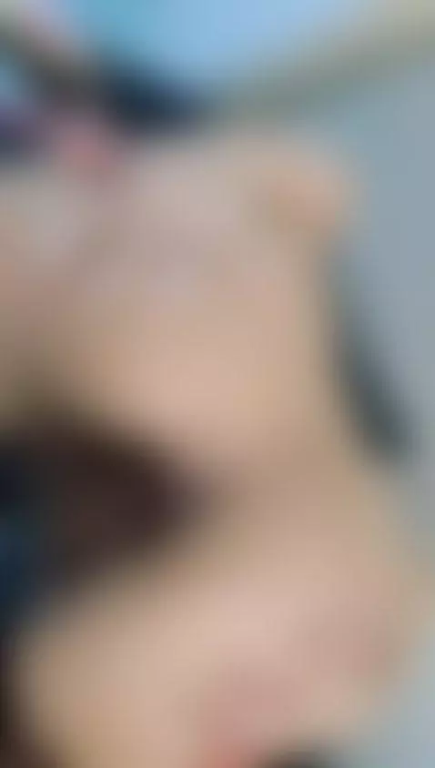 Sex machine is fucking my ass right now come to see it live by monikaferrer