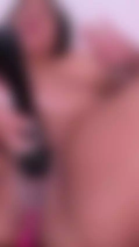 Here’s your tease of the day 😏💗
 join me live to give me you... by monikaferrer