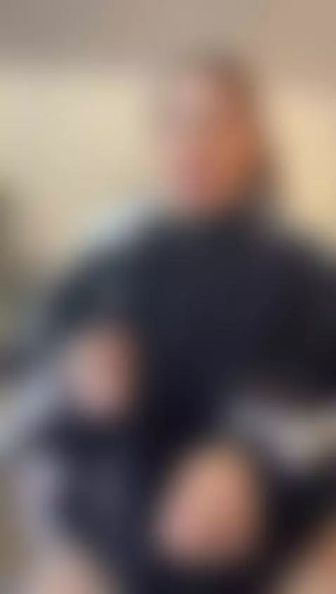 Grrrr by scarlette-davis