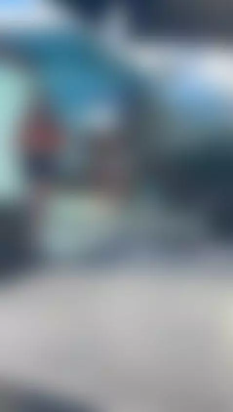 I show the tits to a stranger by scarlette-davis