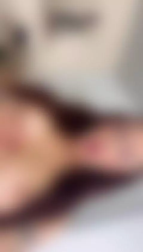 I show you my beautiful tits. Can you touch them please? by scarlette-davis