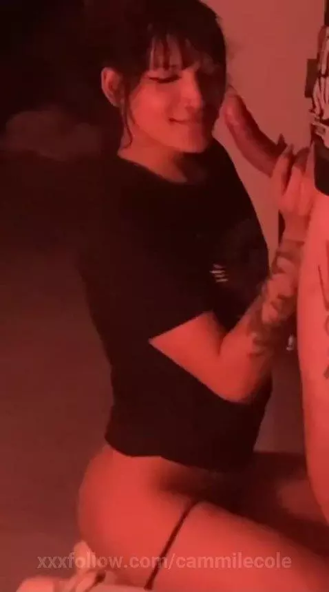 como me veo mamando 🍆
https://onlyfans.com/cammile_cole by cammilecole